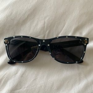 TOM’s Polka Dot Beachmaster Sunglasses